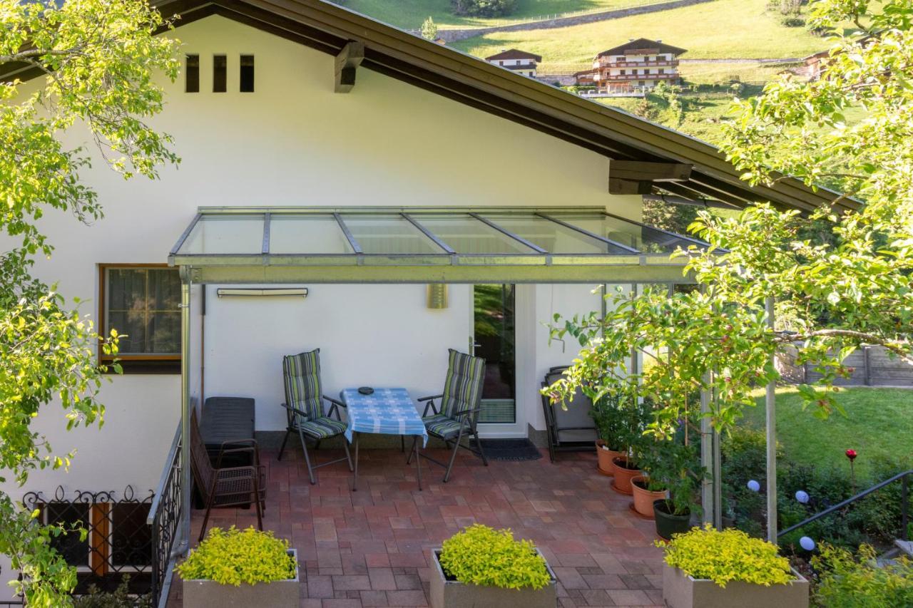 Ferienwohnung Elfriede Hopfgarten in Defereggen エクステリア 写真