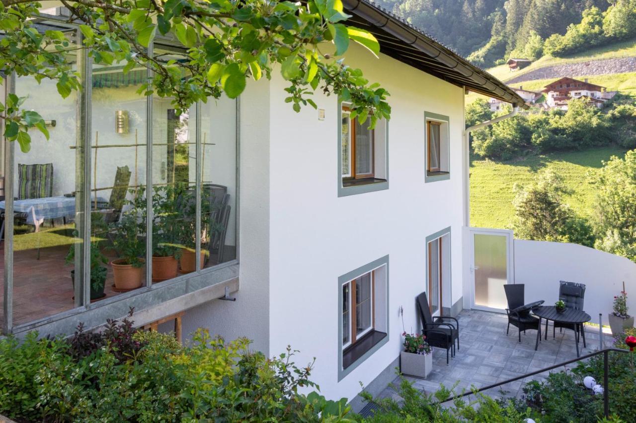Ferienwohnung Elfriede Hopfgarten in Defereggen エクステリア 写真
